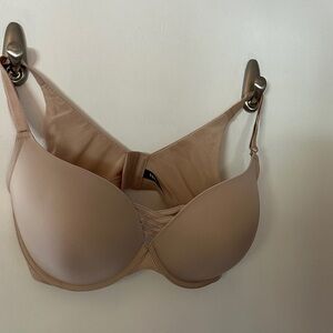 Nwot Torrid Nude Bra with Crisscross Detail